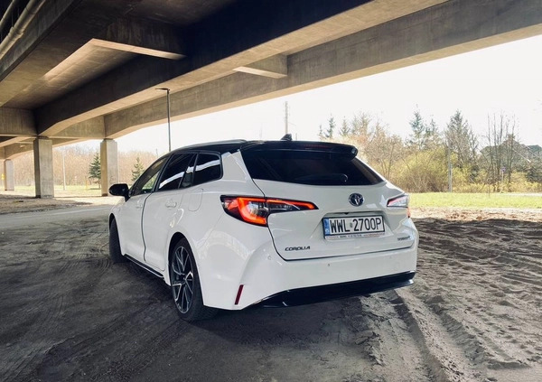 Toyota Corolla cena 74999 przebieg: 178300, rok produkcji 2019 z Warszawa małe 92